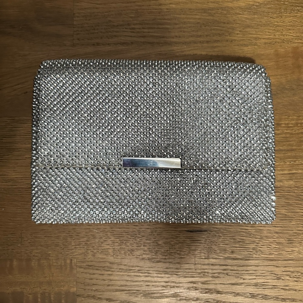 Silver Clutch With Optional Link Chain